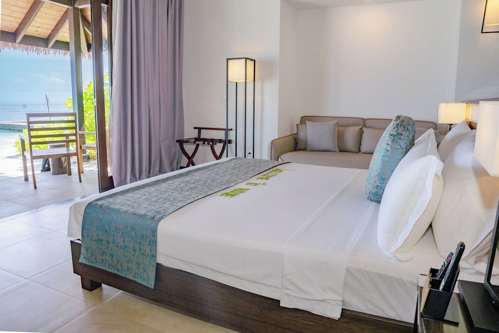 NOOE Maldives Kunaavashi 18/64