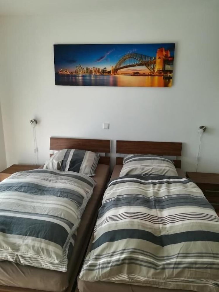 Jura Hotel 8/49