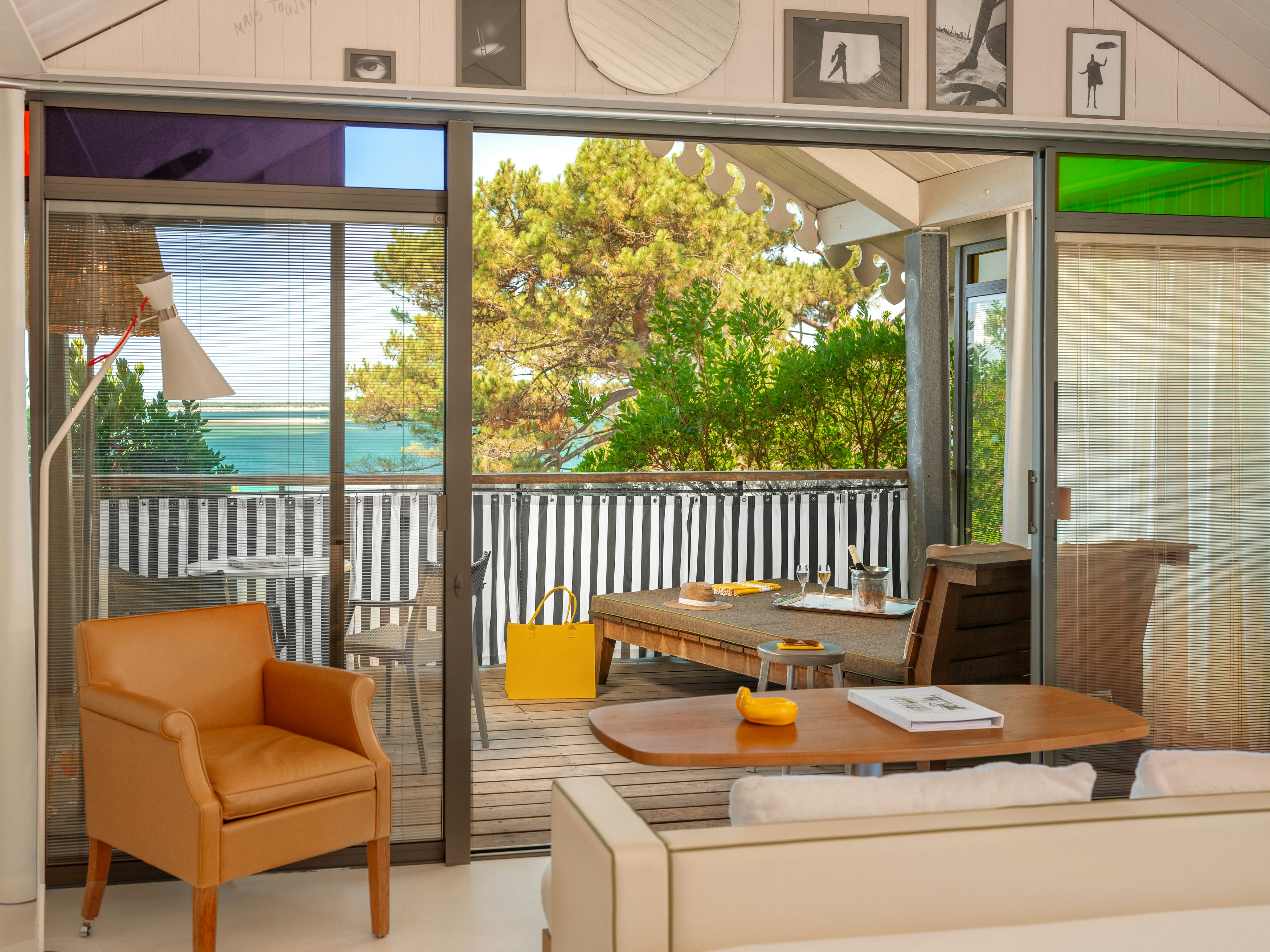 Hotel La Co(o)rniche 48/64