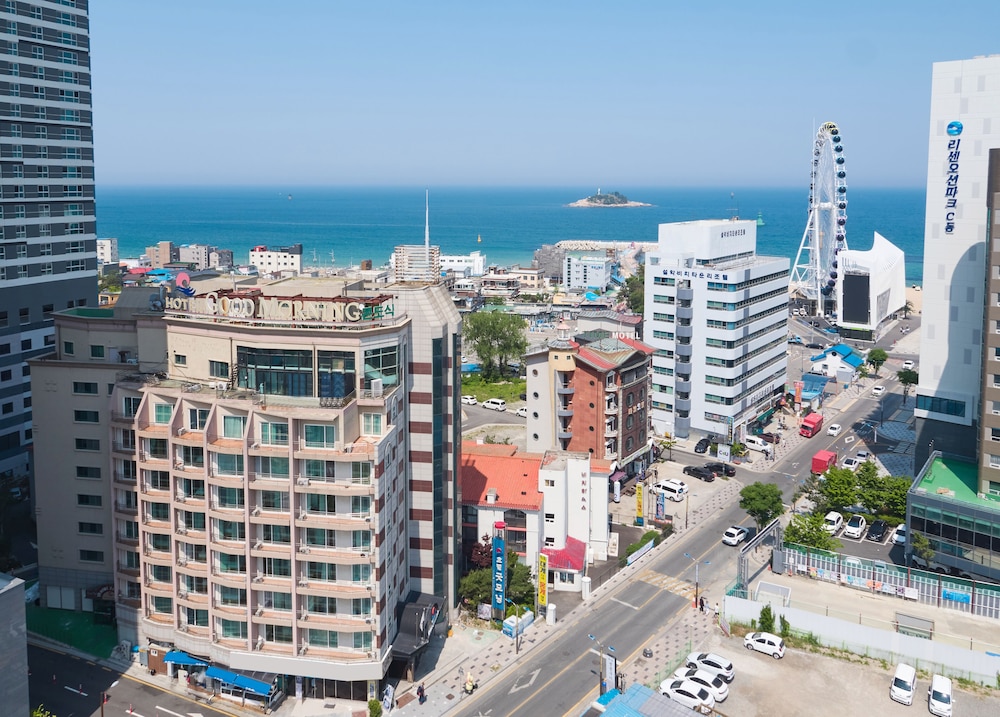 Good Morning Hotel and Resort in SOKCHO