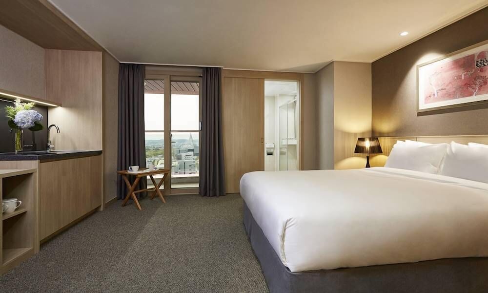 Raonstay in Perla Hotel 12/50