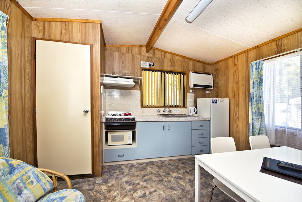 Albany Holiday Park 12/18