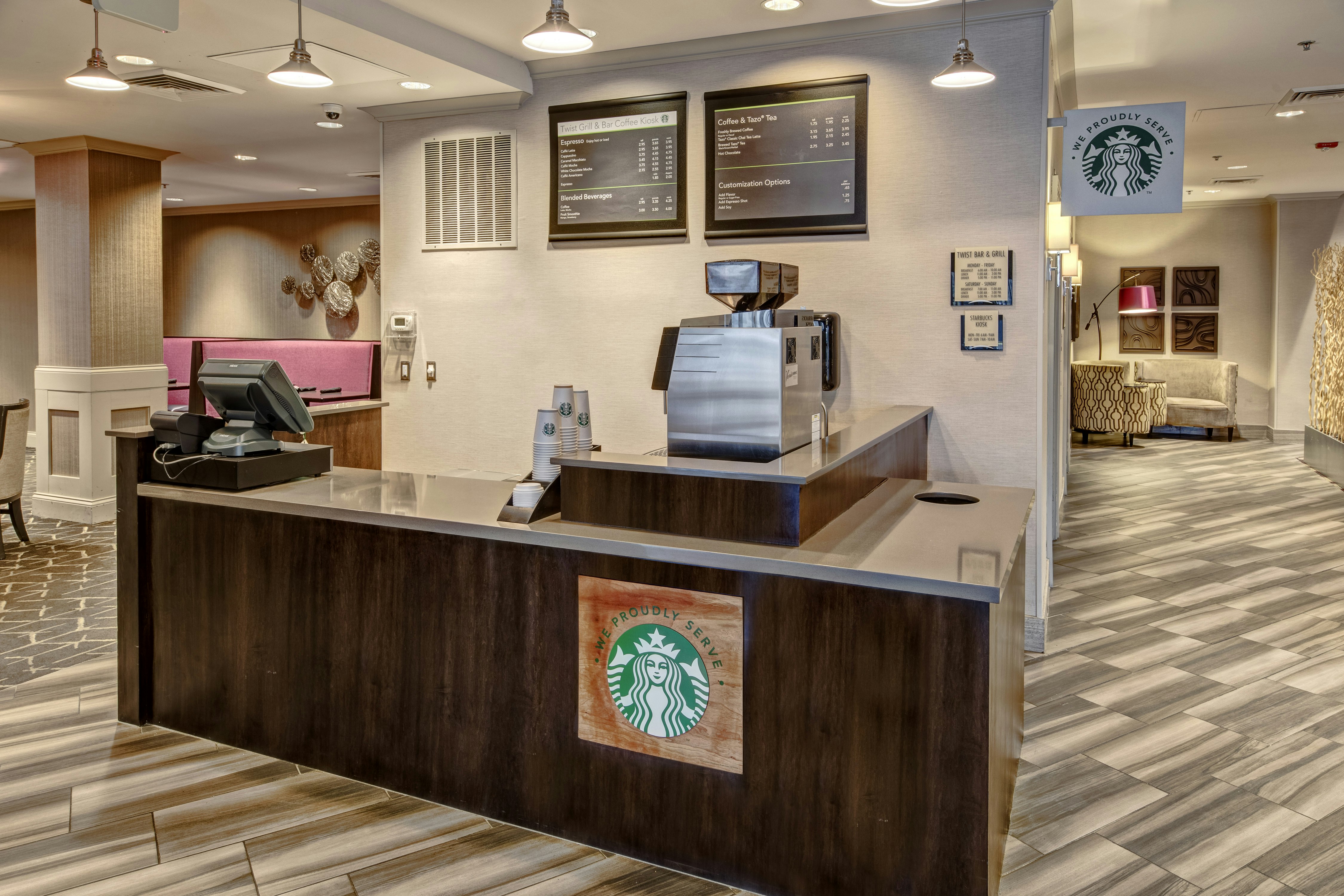 Doubletree By Hilton Hotel Decatur Riverfront