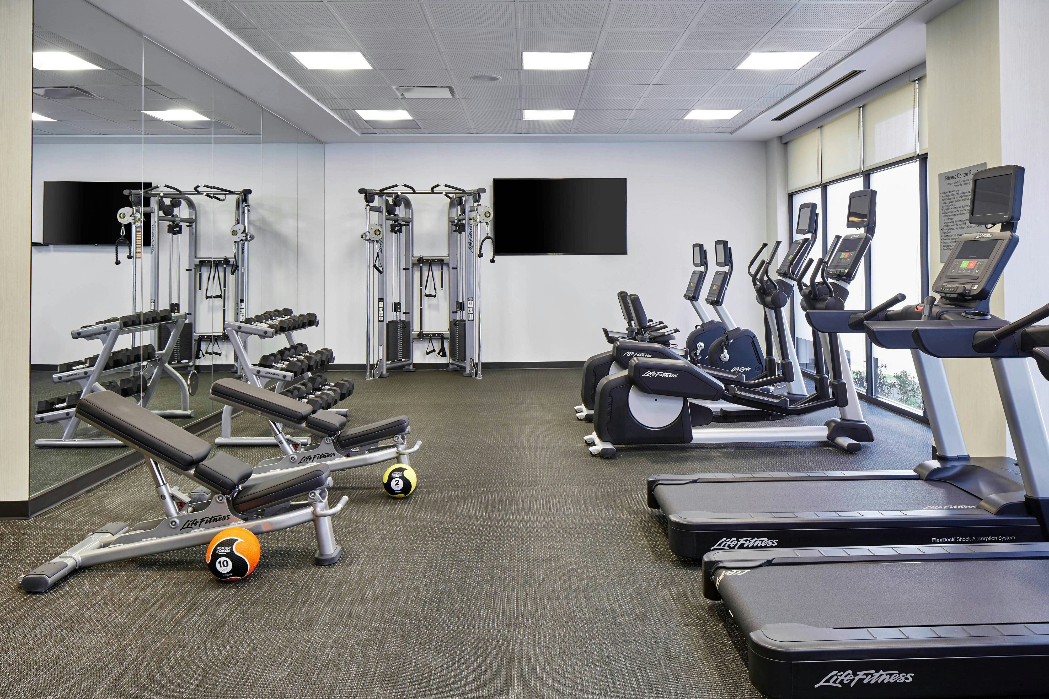 Courtyard by Marriott Baltimore Downtown/McHenry Row 28/55