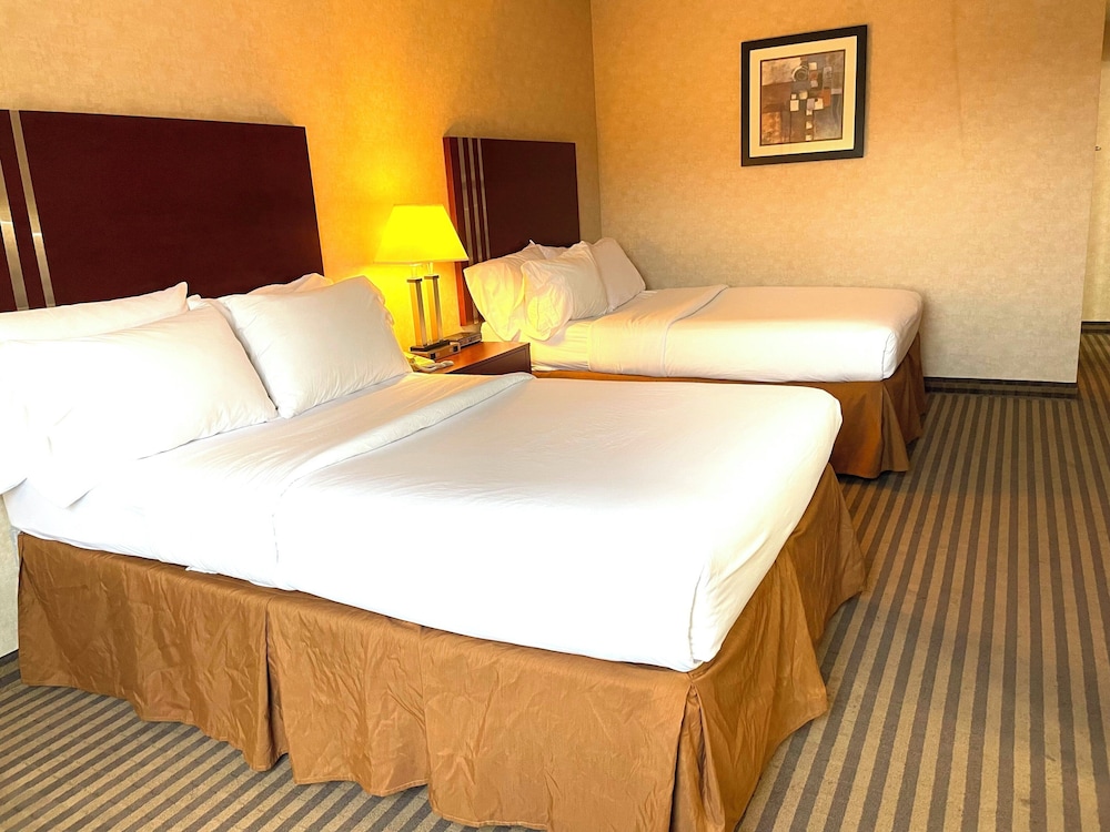 Lynchburg Grand Hotel 12/50
