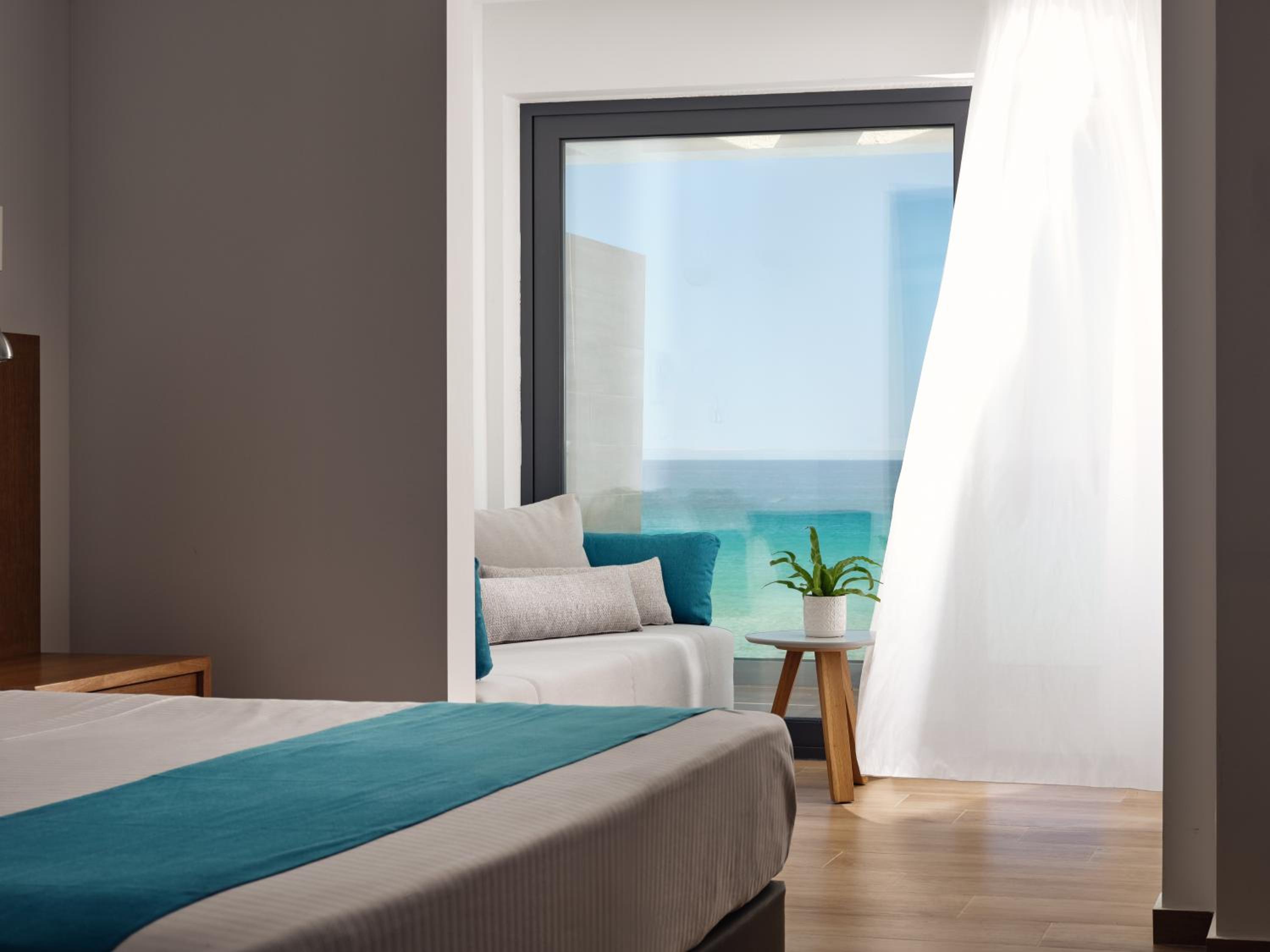 SUITE, PANORAMIC SEA VIEW, SEA SIDE