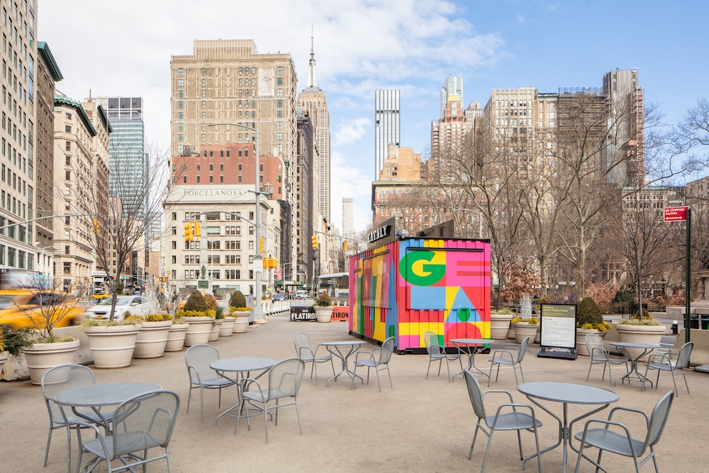 Flatiron Hotel 30/62