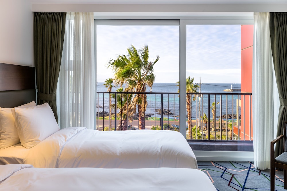 Augila Hotel Jeju Oceano Suites 22/61