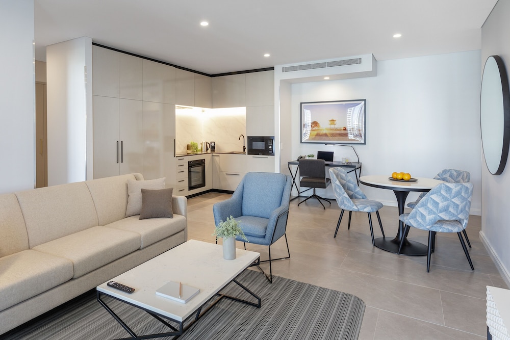 Meriton Suites Surfers Paradise 34/50