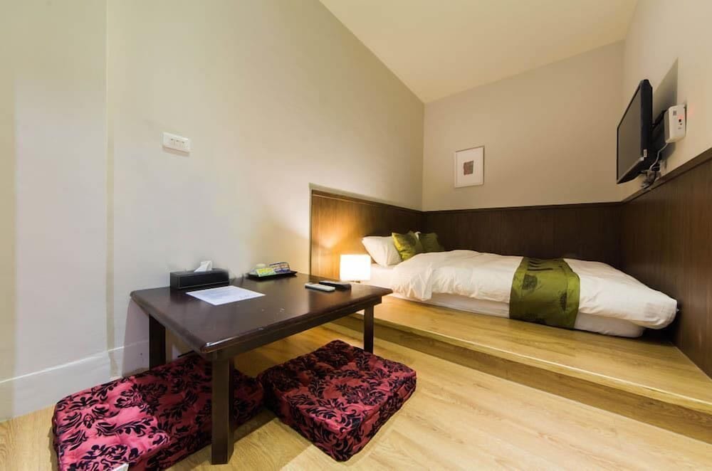 SUPERIOR, DOUBLE BED