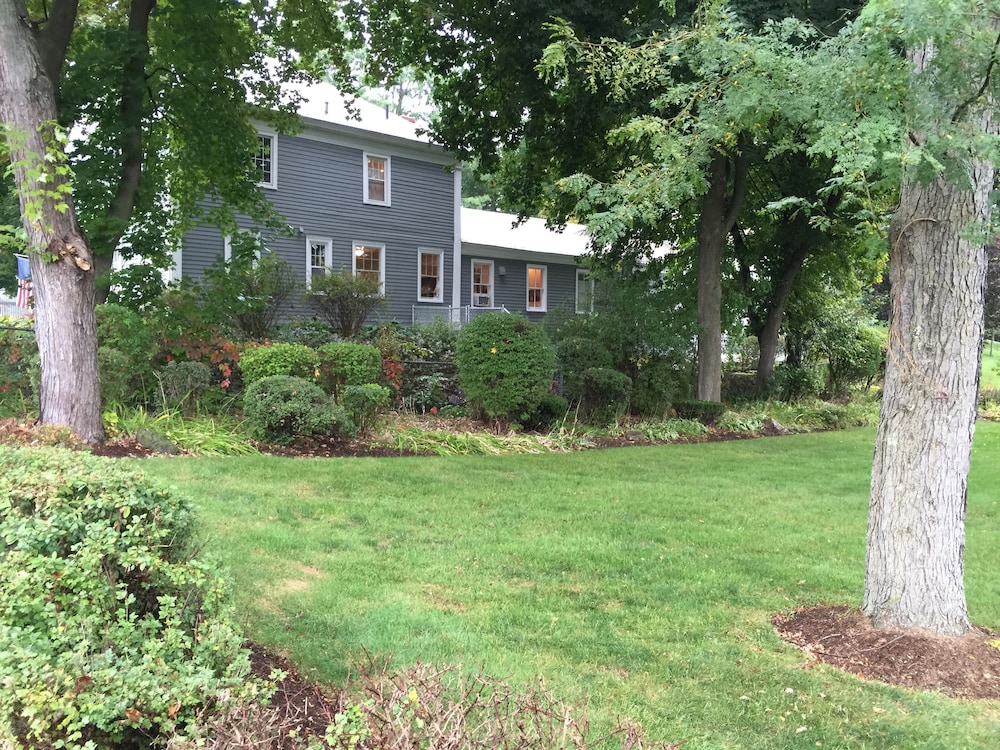 Eddington House Inn 23/23