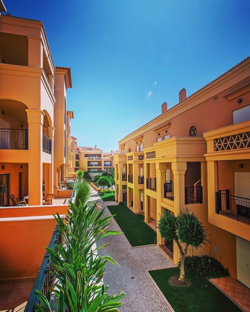 Baia da Luz Resort 67/72
