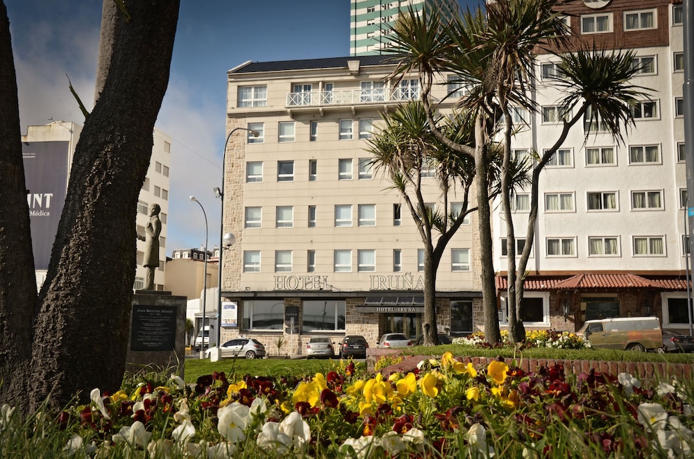 Hotel Iruna 10/72