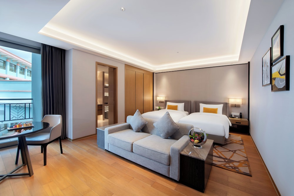 Dongguan Forum Hotel and Apartment 22/50