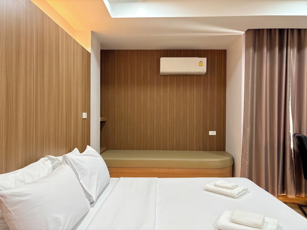 SUPERIOR, DOUBLE BED