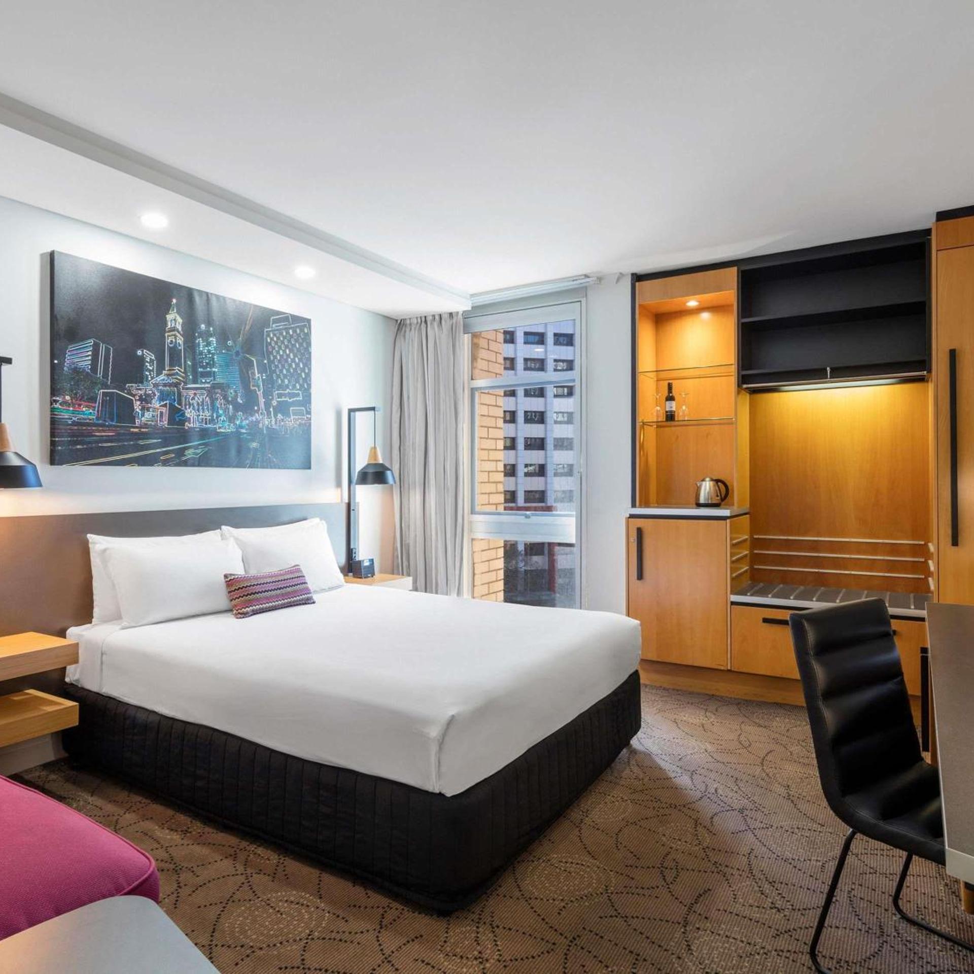غرفة سوبيريور بسرير كينج وسرير كوين، Mercure Brisbane King George Square 7/10