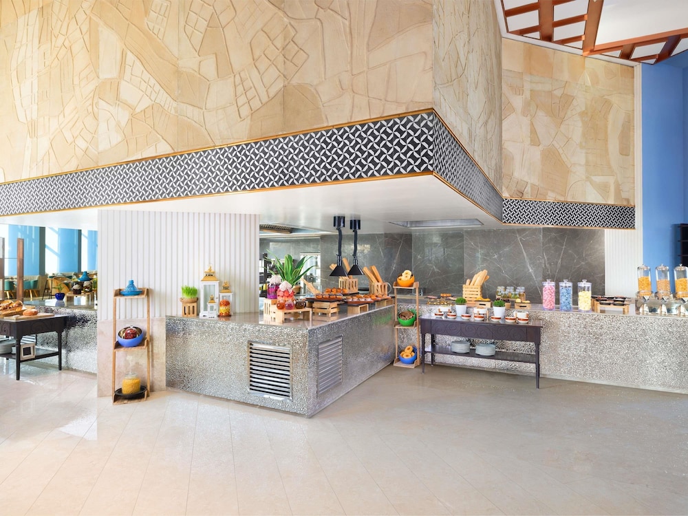 Novotel New Delhi City Centre 3/50