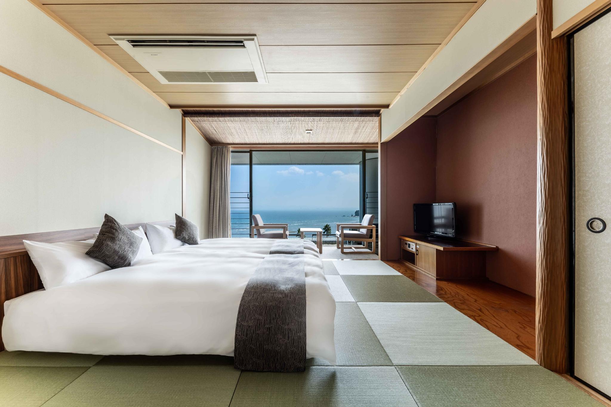 Japanese, Twin Beds, 5 Futon Beds, Tatami, South Wing
