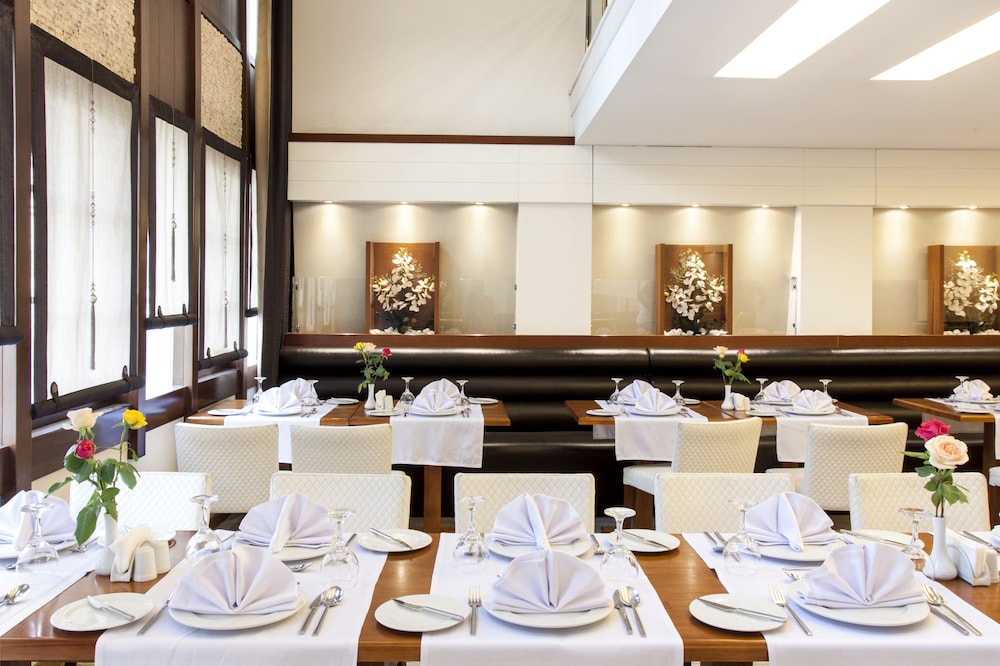 Blanca Hotel Izmir 46/64