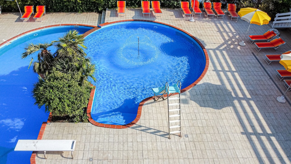 Hotel Adria 39/64