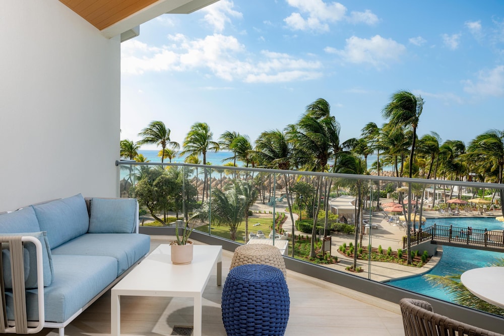 The Westerly at Hilton Aruba Caribbean Resort 40/60