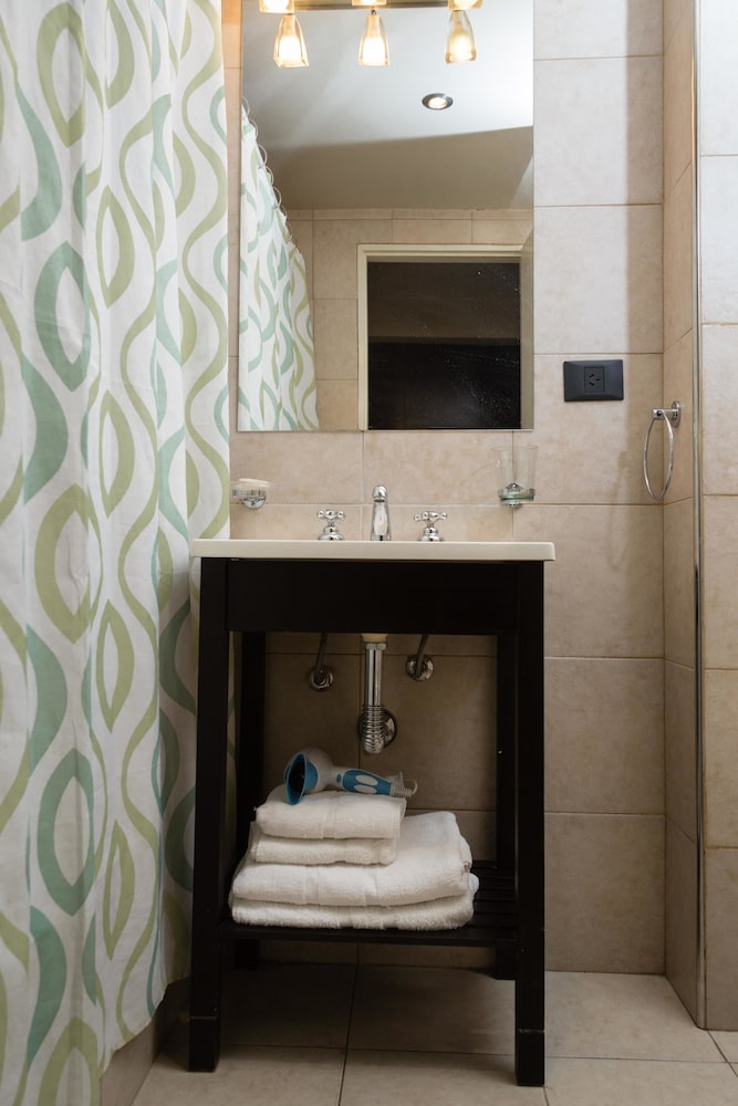 San Martin Suites 47/50