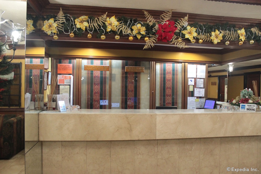 Camelot Hotel Quezon City powered by Cocotel 7/75