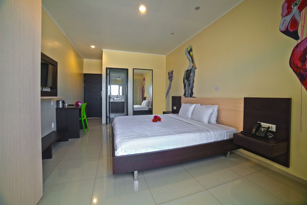 Curacao Airport Hotel 17/50