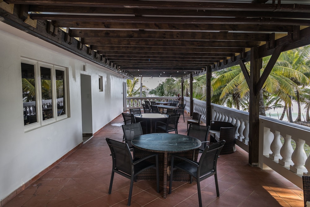 Casa Isleña Inn 17/35