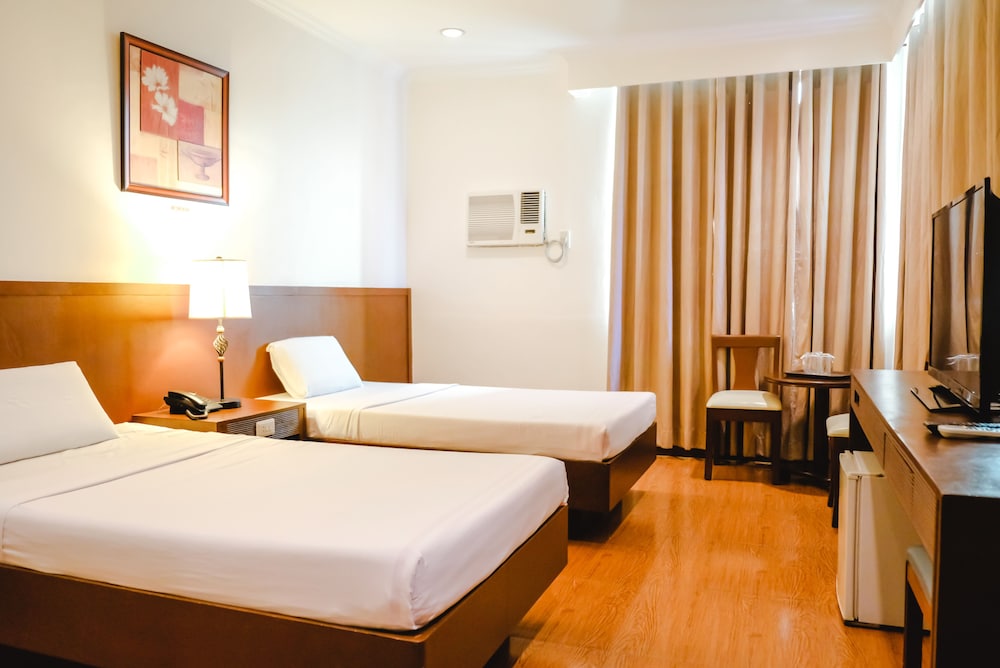 De Luxe Hotel 15/40