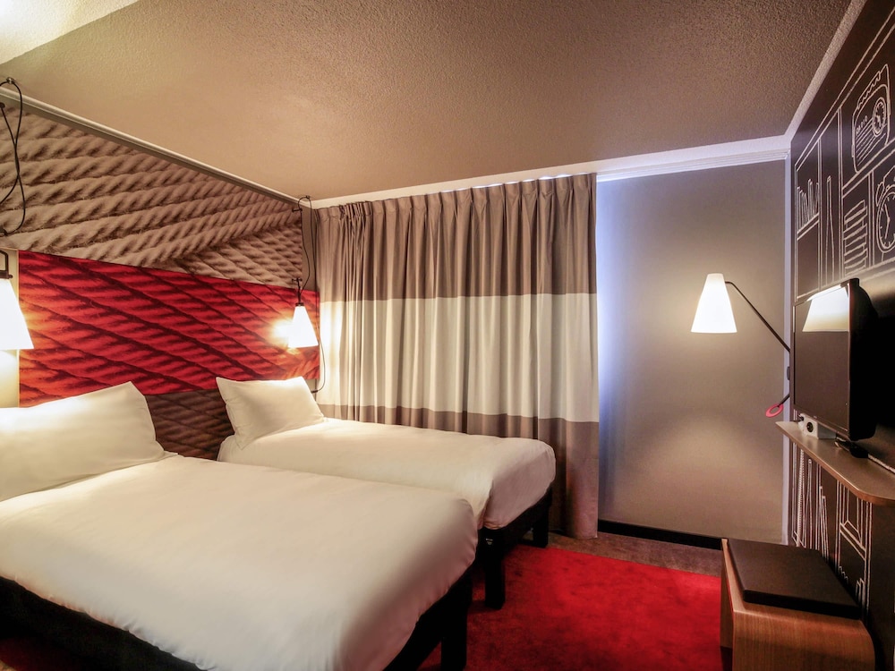 Ibis Cahors 13/50