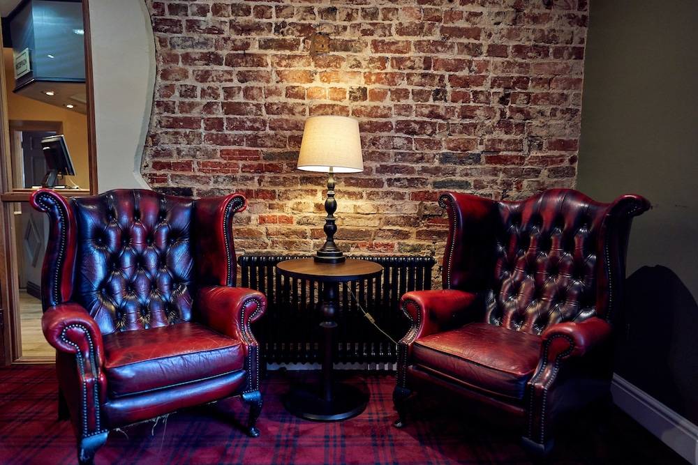 The Kirkfield Hotel 25/33