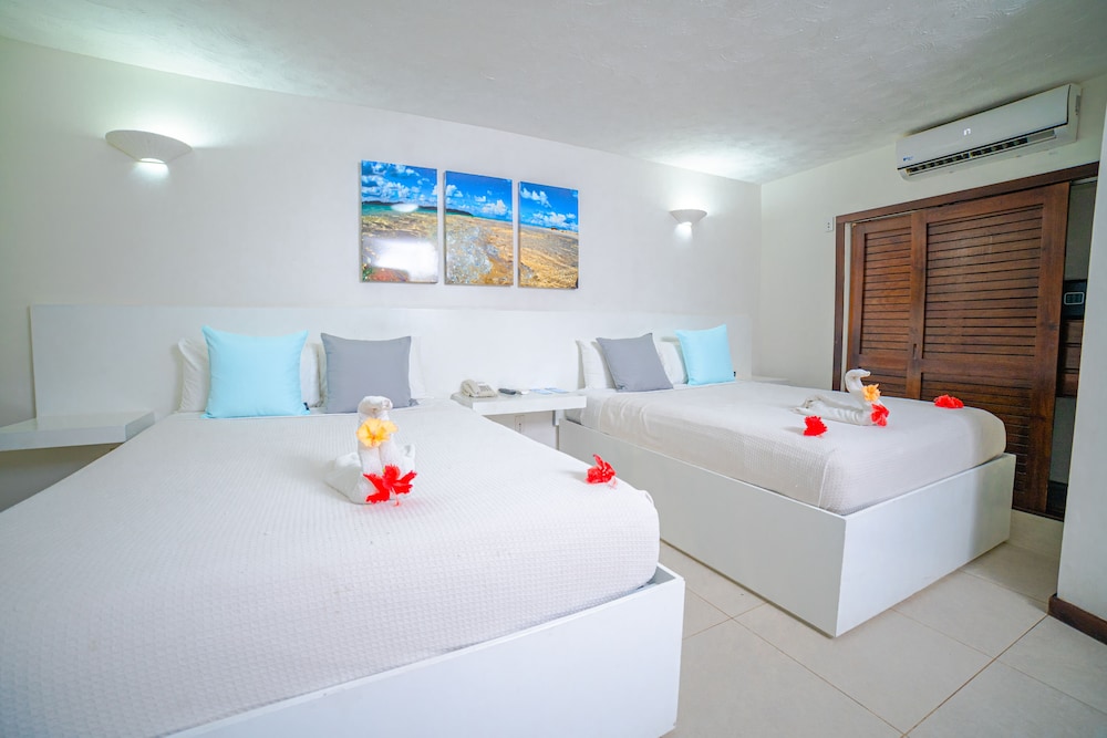 Paradise Beach Hotel 19/79