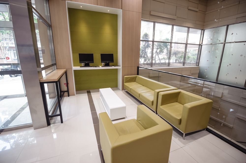 Travelodge Myeongdong Euljiro 13/36