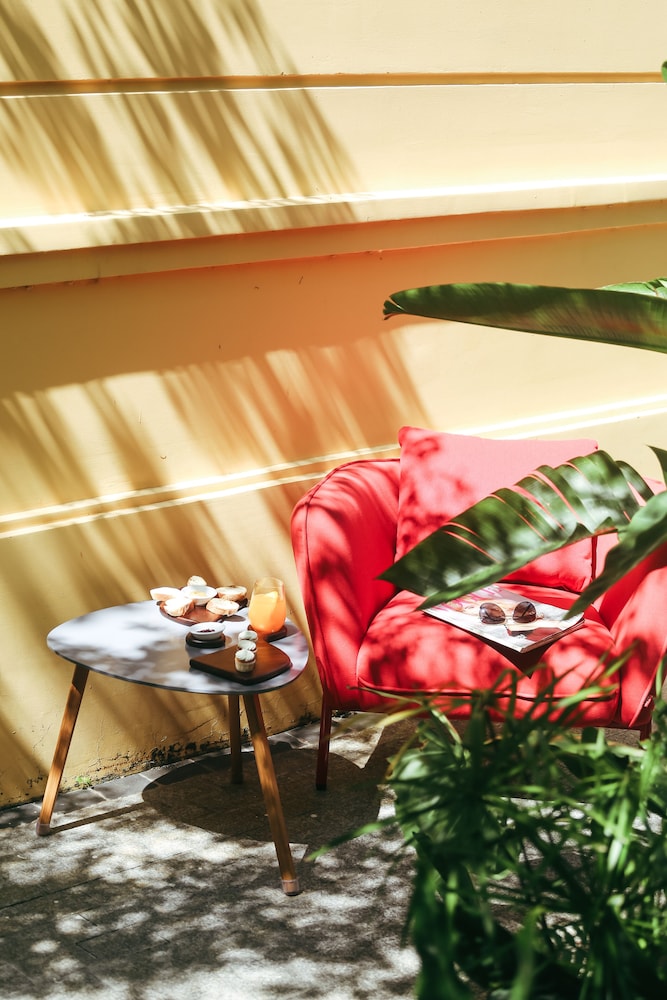 JM Boutique Hotel 24/50