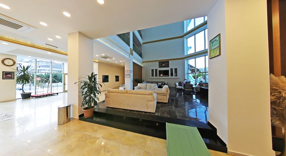Cetin Prestige Resort 8/49
