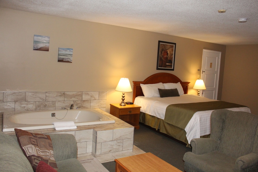 Colonial Resort and Spa 16/70