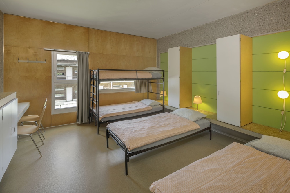 Lausanne Youth Hostel Jeunotel 5/40