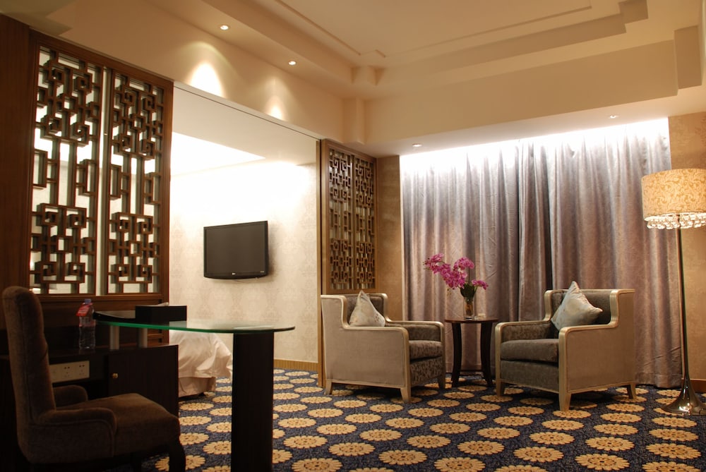 Good International Hotel 24/28