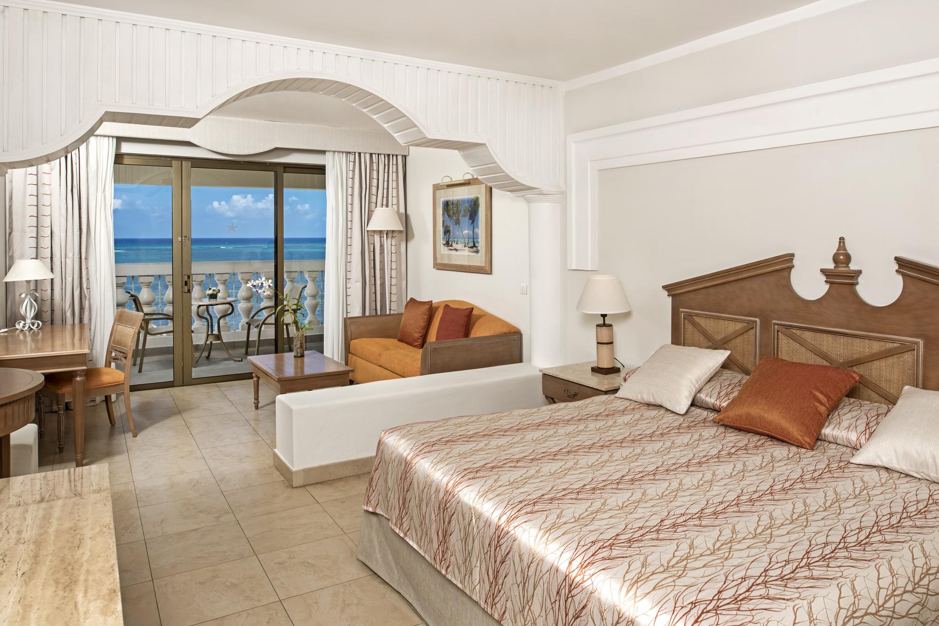 Junior Suite, Ocean Front, Balcony or Terrace