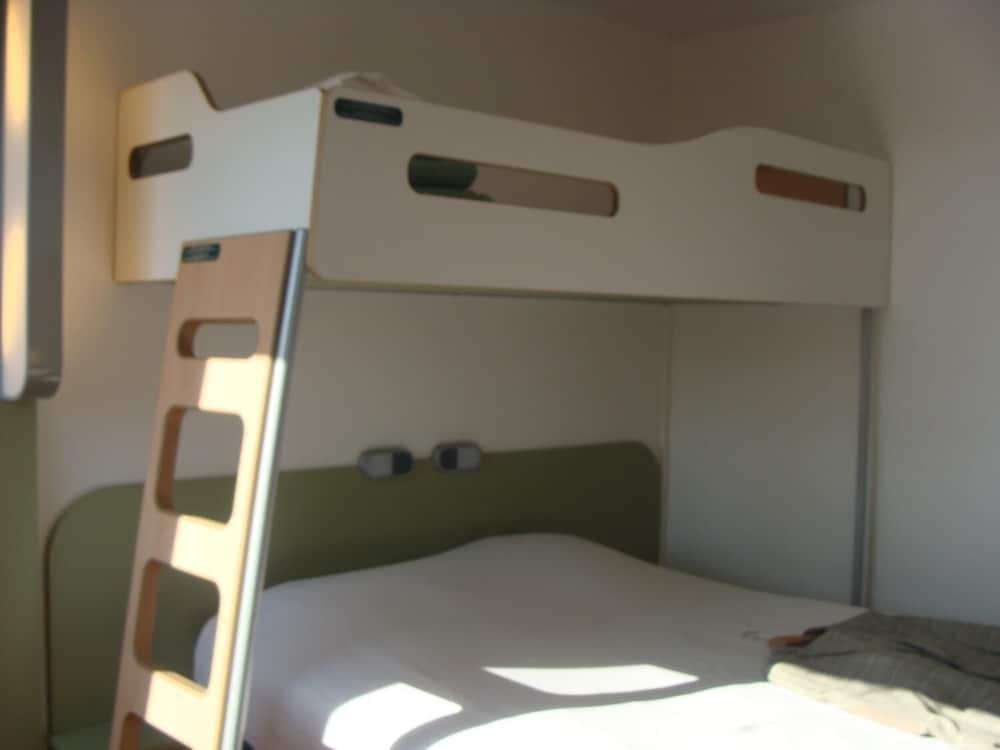 Ibis Budget Thiers 27/52