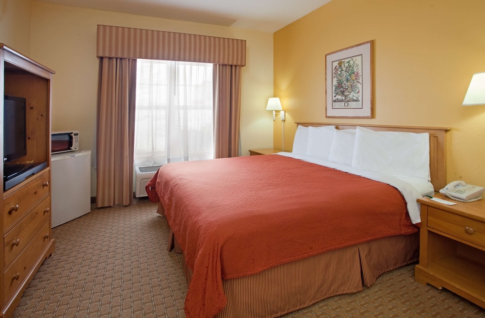 Country Inn & Suites by Radisson, Bloomington-Normal West, IL 15/56