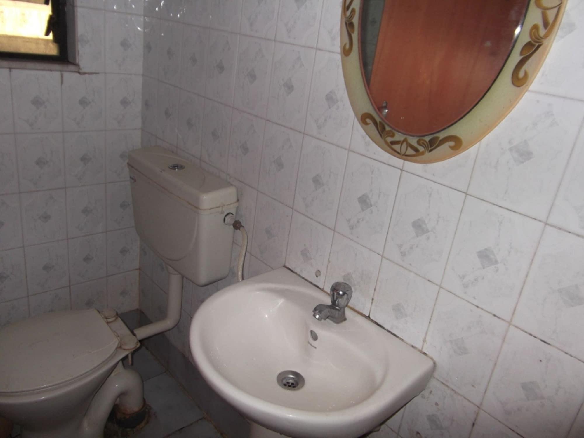 Hotel Ravikant 21/23