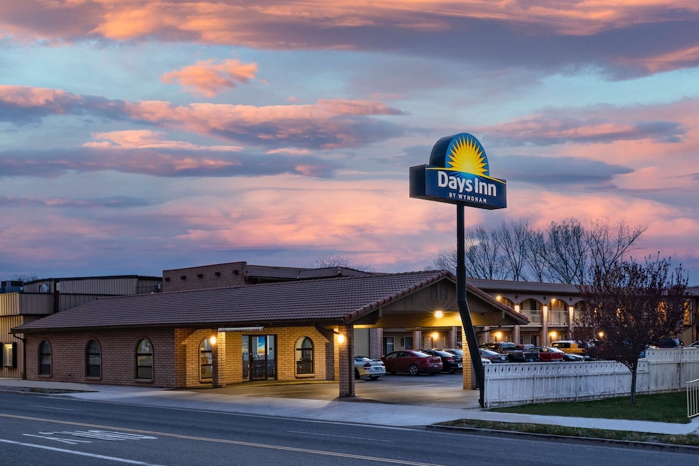 Days Inn By Wyndham Winnemucca 2/56
