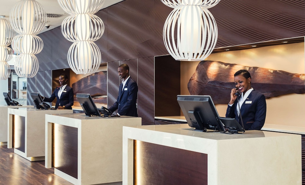Radisson Blu Hotel And Convention Center 6/71
