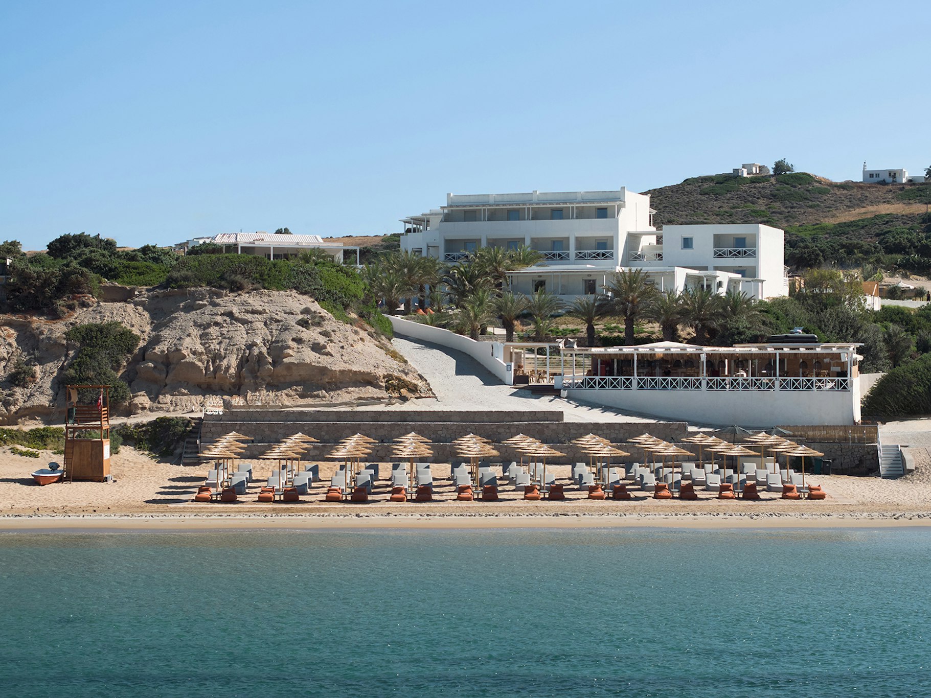 GOLDEN MILOS BEACH 42/51