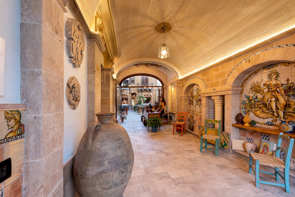 Hotel Mediterraneo 20/27