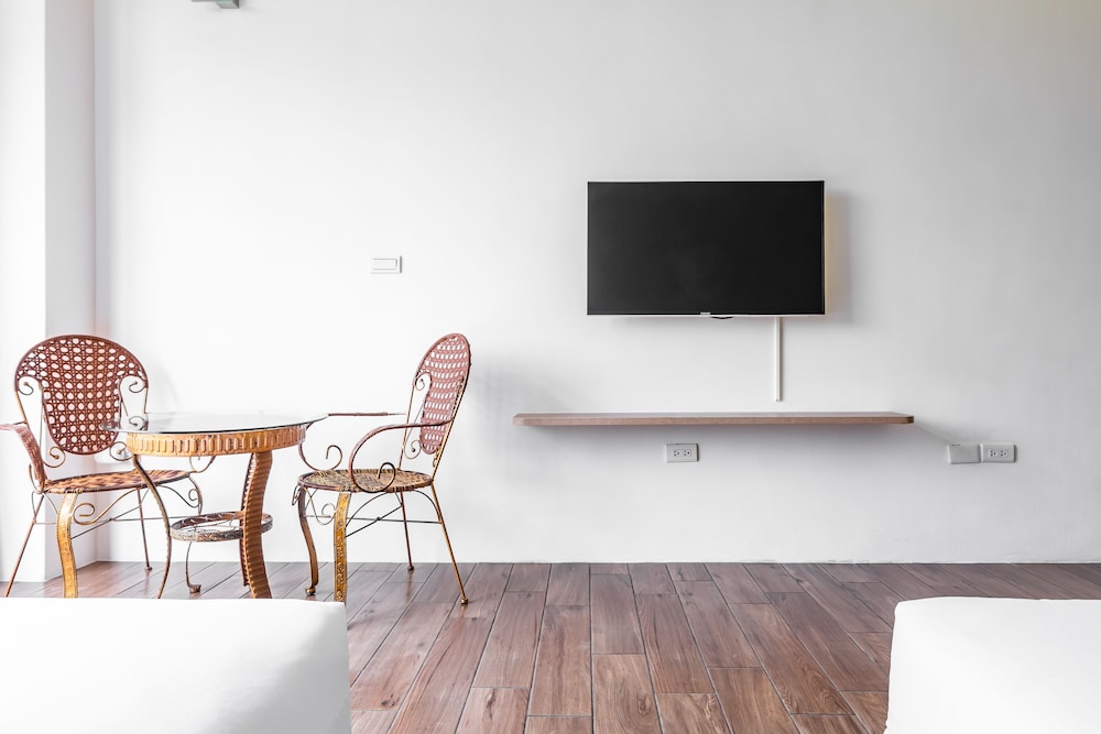Simple Life B&B 52/67