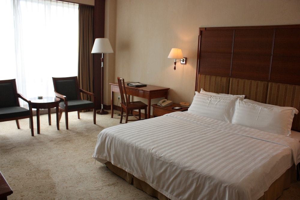 Gladden Hotel Shilong 22/58