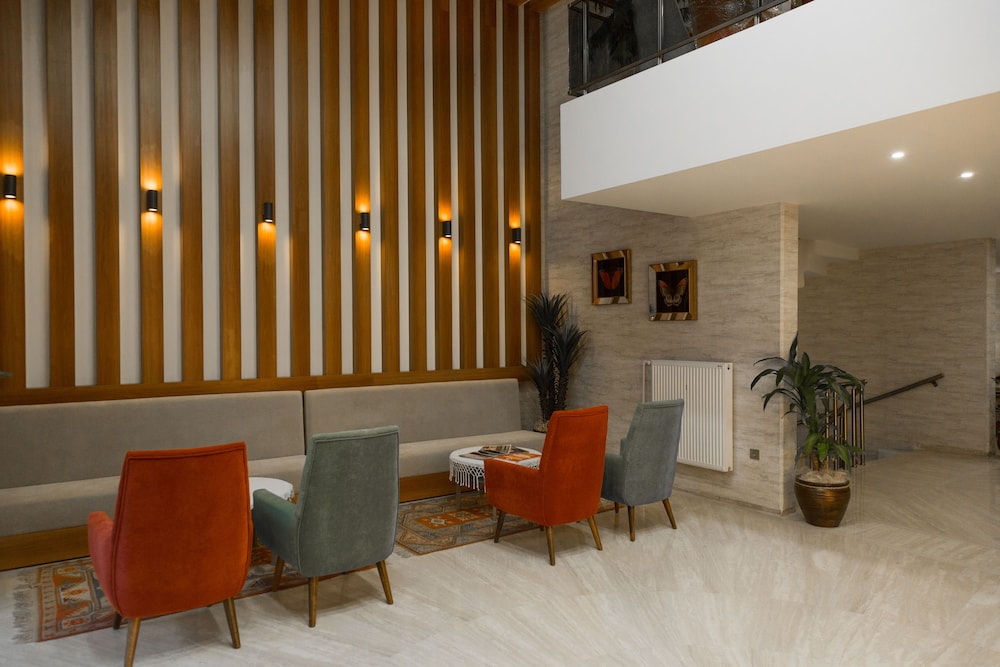 Piskin Hotel 16/30